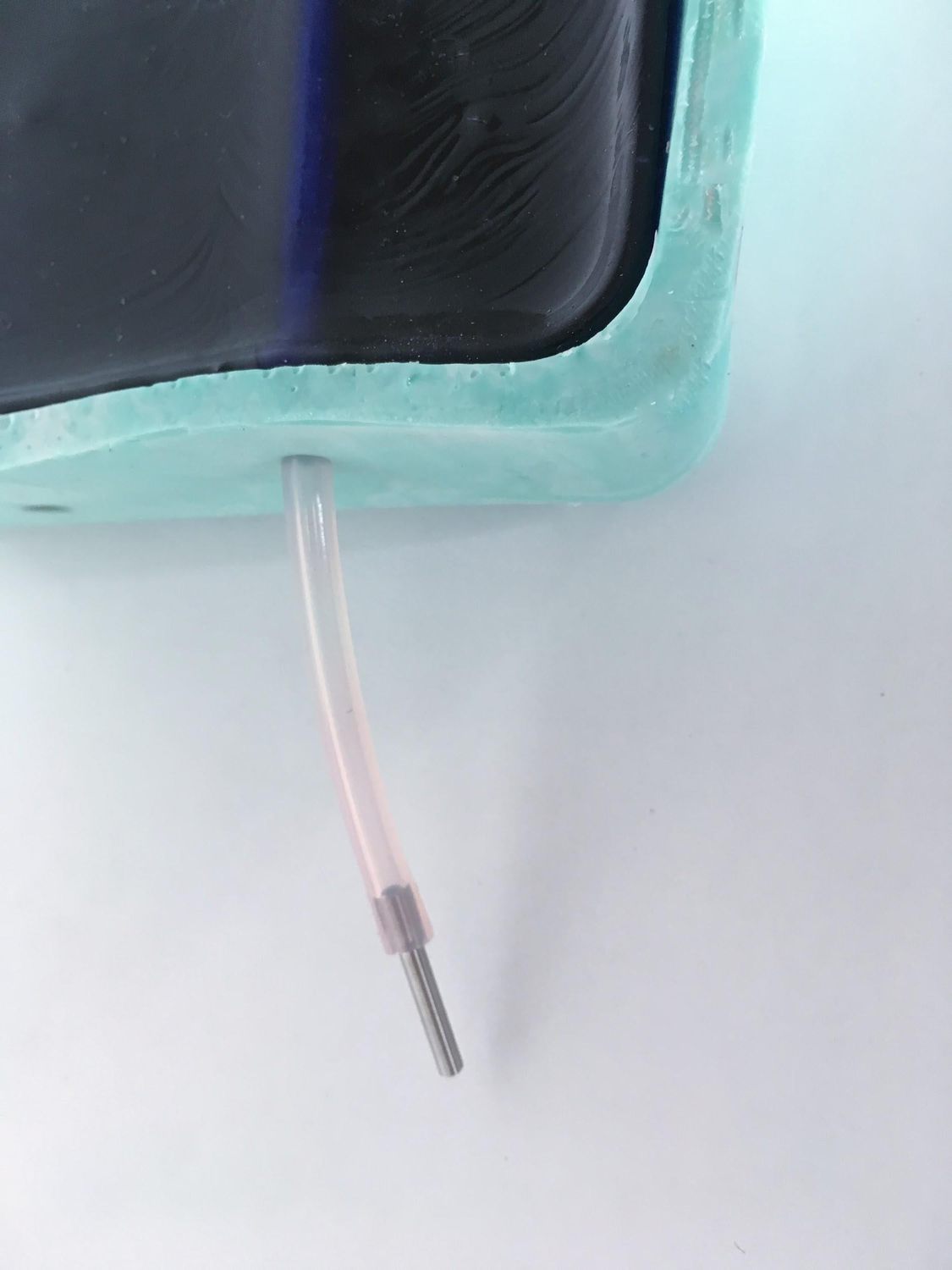 Silicone-shelled ultrasound phantom